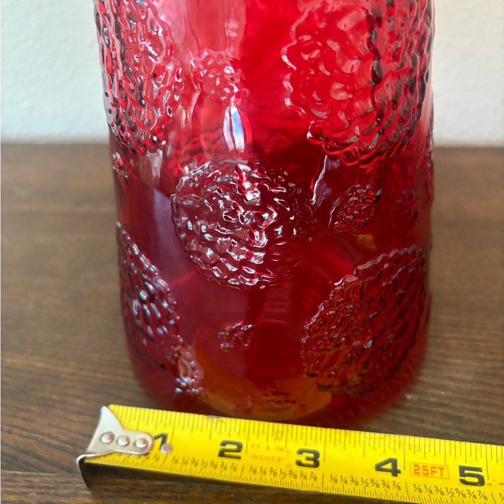 AEG Luxe Elegant Red Glass Vase - Picture 8 of 9
